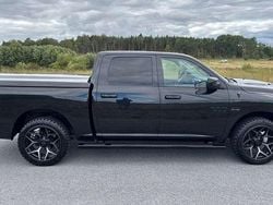Schwarz Gebraucht 2016 Dodge Ram Abholung | 28.999 € (Fairer Preis)