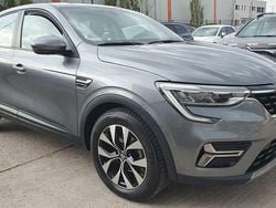 Grau Gebraucht 2022 Renault Arkana Zen SUV | 17.800 € (Superpreis)
