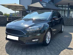 Schwarz Gebraucht 2018 Ford Focus Cool & Connect Limousine | 10.290 € (Superpreis)