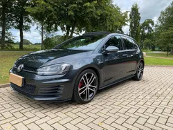Grau Gebraucht 2015 VW Golf VII GTD Limousine | 14.300 € (Teuer)