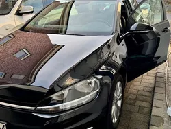 Schwarz Gebraucht 2018 VW Golf VII Comfortline Limousine | 13.300 € (Superpreis)