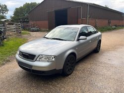 Silber Gebraucht 1997 Audi A6 Limousine | 3.500 € (Etwas zu teuer)