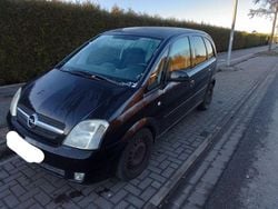 Schwarz Gebraucht 2005 Opel Meriva Van / Kleinbus | 1.350 € (Guter Preis)
