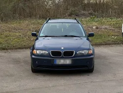 Blau Gebraucht 2004 BMW 320 Kombi | 3.500 € (Fairer Preis)