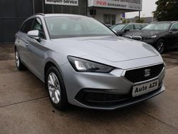 Silber Gebraucht 2024 Seat Leon Limousine | 21.750 € (Guter Preis)