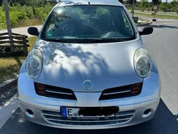 Grau Gebraucht 2004 Nissan Micra Kleinwagen | 2.400 € (Fairer Preis)
