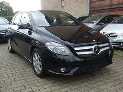 Schwarz Gebraucht 2013 Mercedes B180 Van / Kleinbus | 13.990 € (Etwas zu teuer)
