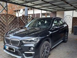 Schwarz Gebraucht 2019 BMW X1 xLine SUV | 18.990 € (Guter Preis)