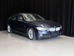Blau Gebraucht 2014 BMW 320 Limousine | 9.800 € (Guter Preis)
