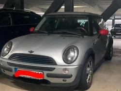 Andere außenfarben Gebraucht 2002 Mini Cooper Kleinwagen | 2.500 € (Fairer Preis)