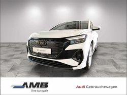 Gletscherweiß metallic Gebraucht 2023 Audi Q4 e-tron S-Line SUV | 38.470 € (Etwas zu teuer)