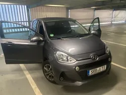 Grau Gebraucht 2017 Hyundai i10 YES! Kleinwagen | 9.200 € (Etwas zu teuer)