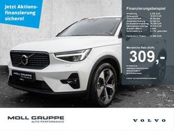 Crystal white / metallic Gebraucht 2023 Volvo XC40 Plus SUV | 31.850 € (Guter Preis)