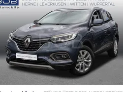 Grau Gebraucht 2019 Renault Kadjar LIMITED SUV | 16.488 € (Fairer Preis)