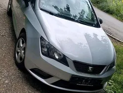 Grau Gebraucht 2016 Seat Ibiza Limousine | 5.700 € (Guter Preis)