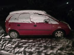 Rot Gebraucht 2003 Opel Meriva Van / Kleinbus | 1.150 € (Fairer Preis)