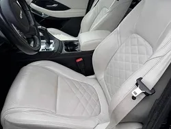 Schwarz Gebraucht 2018 Jaguar E-Pace SUV | 26.900 € (Etwas zu teuer)