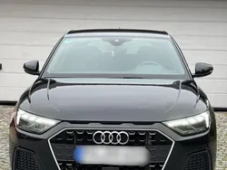 Schwarz Gebraucht 2019 Audi A1 Sportback Kleinwagen | 15.900 €