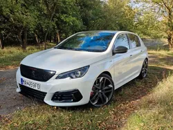 Weiß Gebraucht 2018 Peugeot 308 GTi by Peugeot Sport Limousine | 21.300 € (Etwas zu teuer)