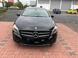 Schwarz Gebraucht 2014 Mercedes A180 Limousine | 11.950 € (Fairer Preis)