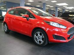 Rot Gebraucht 2013 Ford Fiesta Kleinwagen | 5.980 € (Teuer)