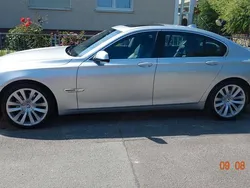 Silber Gebraucht 2010 BMW 730 Limousine | 17.900 € (Fairer Preis)