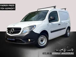 Weiß Gebraucht 2013 Mercedes Citan 109 Van / Kleinbus | 9.000 € (Fairer Preis)