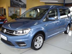 Blau Gebraucht 2017 VW Caddy Maxi R Van / Kleinbus | 15.880 € (Fairer Preis)