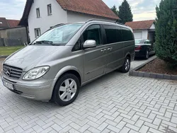 Grau Gebraucht 2010 Mercedes Viano Van / Kleinbus | 12.200 € (Guter Preis)