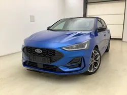 Dynamicblau metallic Gebraucht 2024 Ford Focus ST-Line X Limousine | 25.980 € (Guter Preis)