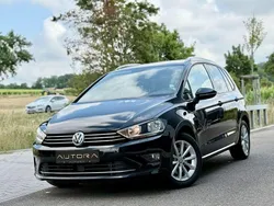 Schwarz Gebraucht 2015 VW Golf Sportsvan LOUNGE Van / Kleinbus | 12.490 € (Fairer Preis)