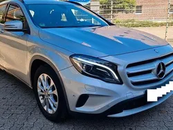 Silber Gebraucht 2014 Mercedes GLA200 SUV | 10.500 € (Fairer Preis)