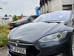 Grau Gebraucht 2015 Tesla Model S Limousine | 18.700 € (Superpreis)