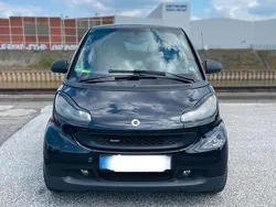 Schwarz Gebraucht 2009 Smart ForTwo Coupé Coupé | 2.550 € (Guter Preis)