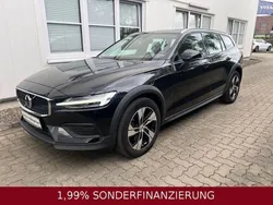 Schwarz Gebraucht 2023 Volvo V60 CC Plus Kombi | 40.890 € (Fairer Preis)