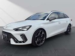 Weiss Gebraucht 2024 Cupra Leon VZ Kombi | 38.990 € (Guter Preis)