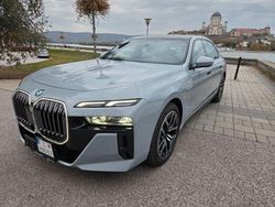 Grau Gebraucht 2024 BMW 740 Limousine | 89.900 € (Guter Preis)