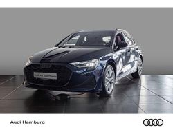 Blau Neu 2025 Audi A3 Sportback Advanced Kleinwagen | 41.056 € (Etwas zu teuer)