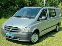 Silber Gebraucht 2012 Mercedes Vito Van / Kleinbus | 13.990 €