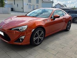 Orange Gebraucht 2012 Toyota GT86 GT Coupé | 22.999 €