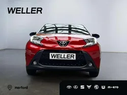 Rot Neu 2025 Toyota Aygo Kleinwagen | 18.990 €