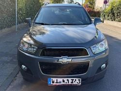 Grau Gebraucht 2011 Chevrolet Captiva LT SUV | 5.990 € (Guter Preis)