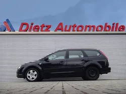 Blau Gebraucht 2006 Ford Focus Kombi | 1.300 € (Guter Preis)