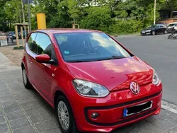 Rot Gebraucht 2011 VW up! Kleinwagen | 4.999 € (Etwas zu teuer)