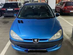 Blau Gebraucht 2002 Peugeot 206 Filou Limousine | 1.800 €