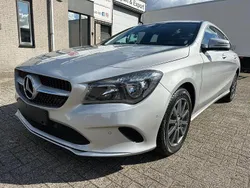 Grau Gebraucht 2018 Mercedes CLA200 Limousine | 16.950 € (Guter Preis)