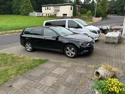 Schwarz Gebraucht 2018 VW Passat Comfortline Kombi | 12.800 € (Fairer Preis)
