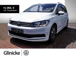 Weiß Gebraucht 2024 VW Touran Move Van / Kleinbus | 34.970 € (Guter Preis)