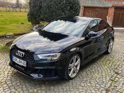 Schwarz Gebraucht 2017 Audi RS3 Kleinwagen | 40.690 € (Fairer Preis)
