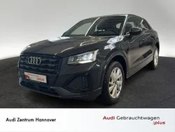 Manhattangrau metallic Gebraucht 2023 Audi Q2 Advanced Plus SUV | 32.450 € (Fairer Preis)
